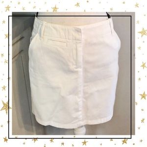 Gap White Cargo Skirt